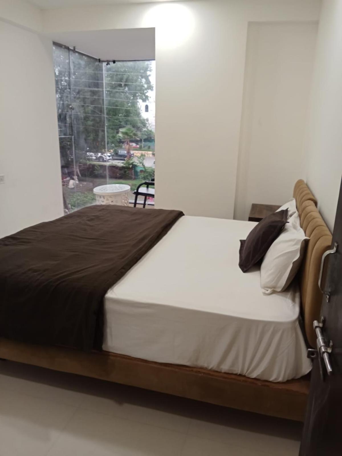 Hotel Kiwi Inn Vijaynagar Scheme 78 إندور المظهر الخارجي الصورة